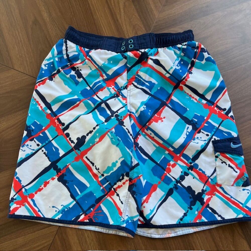 Nike Swim Board Shorts Red White Blue Pattern Size XL